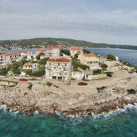 Lorena Apartamento Sevid